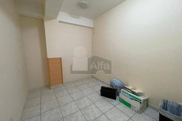 Foto de local en plaza capuchinas 105, plazas del sol 2a sección, querétaro, querétaro, 26676006 foto 03 Foto de local en renta en plaza capuchinas 105, plazas del sol 2a sección, querétaro, querétaro, 26676006 No. 03