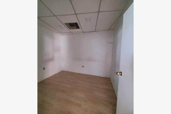 Foto de local en plaza grande, avenida de la raza y lago de pátzcuaro 111, mascareñas, juárez, chihuahua, 27340636 foto 05 Foto de local en renta en plaza grande, avenida de la raza y lago de pátzcuaro 111, mascareñas, juárez, chihuahua, 27340636 No. 05