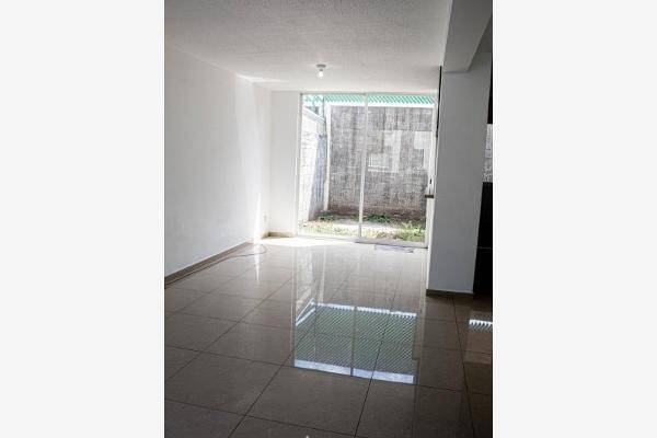 Foto de casa en privada gardenias 0, san pedro totoltepec, toluca, méxico, 0 foto 03 Foto de casa en renta en privada gardenias 0, san pedro totoltepec, toluca, méxico, 0 No. 03