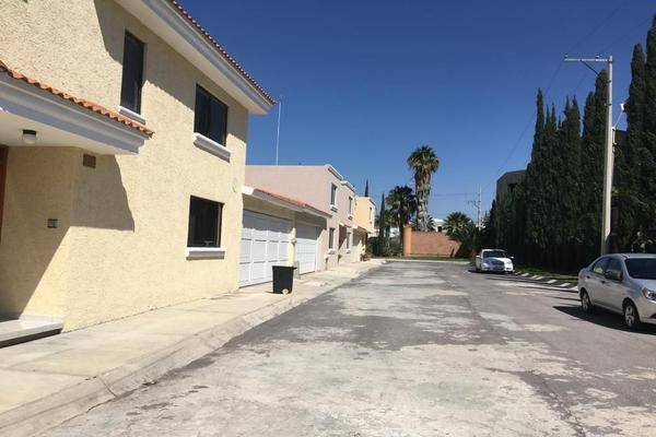 Foto de casa en privada san patricio , la loma, san luis potosí, san luis potosí, 22201511 foto 02 Foto de casa en renta en privada san patricio , la loma, san luis potosí, san luis potosí, 22201511 No. 02