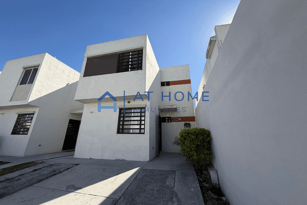 Foto de casa en , privalia huinalá, apodaca, nuevo león, 30877419 foto 01 Foto de casa en venta en , privalia huinalá, apodaca, nuevo león, 30877419 No. 01