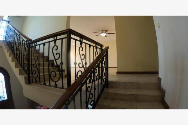 Foto de casa en privanzas 5to sector 1010, privanzas quinto sector, monterrey, nuevo león, 17464304 foto 03 Foto de casa en venta en privanzas 5to sector 1010, privanzas quinto sector, monterrey, nuevo león, 17464304 No. 03