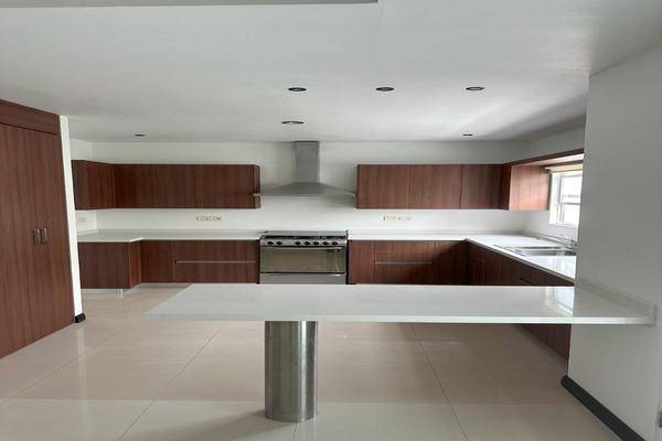 Foto de casa en , privanzas quinto sector, monterrey, nuevo león, 0 foto 04 Foto de casa en renta en , privanzas quinto sector, monterrey, nuevo león, 0 No. 04