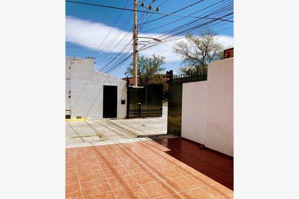 Foto de casa en prolongación nereo rdz barragán 1350 10, huerta real, san luis potosí, san luis potosí, 27705893 foto 04 Foto de casa en venta en prolongación nereo rdz barragán 1350 10, huerta real, san luis potosí, san luis potosí, 27705893 No. 04