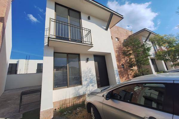 Foto de casa en puerta de piedra , puerta de piedra, corregidora, querétaro, 0 foto 02 Foto de casa en venta en puerta de piedra , puerta de piedra, corregidora, querétaro, 0 No. 02