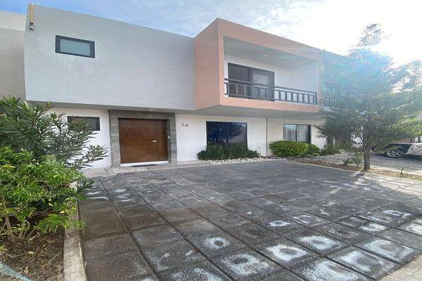 Foto de casa en puerta del sol , vistas del valle, querétaro, querétaro, 0 foto 01 Foto de casa en renta en puerta del sol , vistas del valle, querétaro, querétaro, 0 No. 01