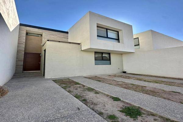 Foto de casa en , puerta natura residencial, san luis potosí, san luis potosí, 0 foto 01 Foto de casa en renta en , puerta natura residencial, san luis potosí, san luis potosí, 0 No. 01