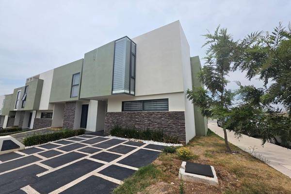 Foto de casa en , punta monarca, morelia, michoacán de ocampo, 0 foto 01 Foto de casa en renta en , punta monarca, morelia, michoacán de ocampo, 0 No. 01