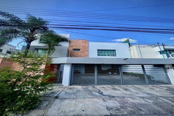 Foto de casa en quezalcoatl , jardines del sol, zapopan, jalisco, 30450977 foto 01 Foto de casa en venta en quezalcoatl , jardines del sol, zapopan, jalisco, 30450977 No. 01