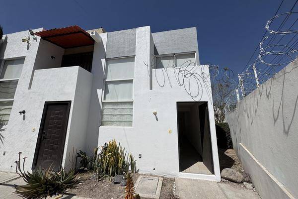 Foto de casa en , rancho san pedro, querétaro, querétaro, 0 foto 01 Foto de casa en renta en , rancho san pedro, querétaro, querétaro, 0 No. 01