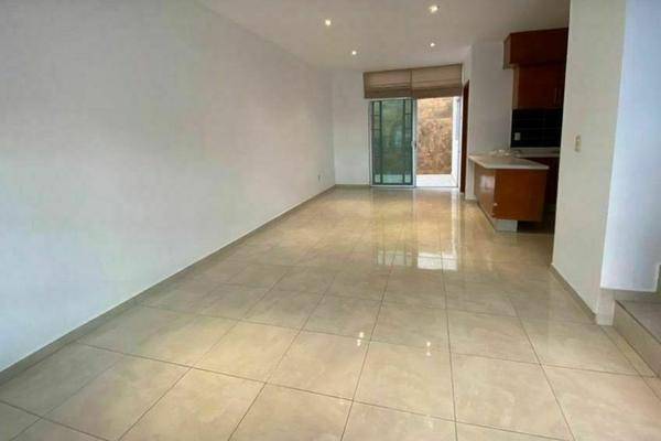 Foto de casa en real del camichin 2215, real de valdepeñas, zapopan, jalisco, 0 foto 03 Foto de casa en renta en real del camichin 2215, real de valdepeñas, zapopan, jalisco, 0 No. 03