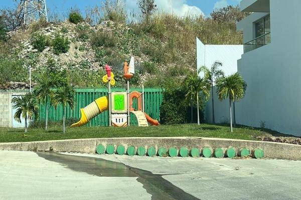 Foto de terreno habitacional en residencial la hacienda, tuxtla gutiérrez, chiapas , residencial la hacienda, tuxtla gutiérrez, chiapas, 0 foto 03 Foto de terreno habitacional en venta en residencial la hacienda, tuxtla gutiérrez, chiapas , residencial la hacienda, tuxtla gutiérrez, chiapas, 0 No. 03