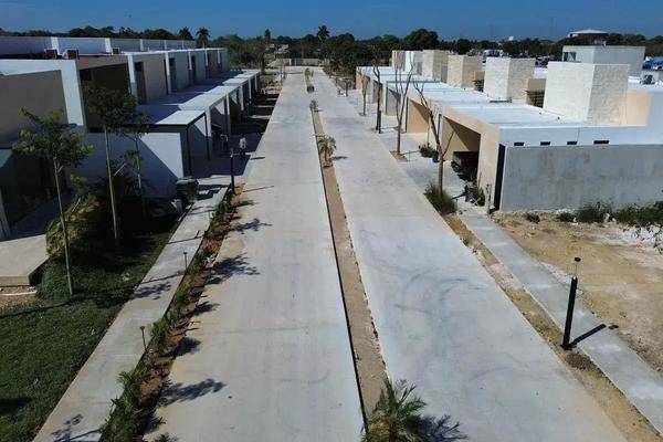 Foto de terreno habitacional en , residencial xcanatún, mérida, yucatán, 0 foto 01 Foto de terreno habitacional en venta en , residencial xcanatún, mérida, yucatán, 0 No. 01