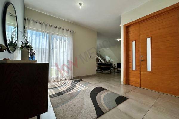 Foto de casa en , rincón de los encinos, saltillo, coahuila de zaragoza, 0 foto 02 Foto de casa en renta en , rincón de los encinos, saltillo, coahuila de zaragoza, 0 No. 02