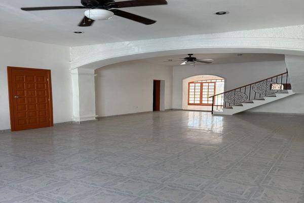 Foto de casa en . , san román, campeche, campeche, 0 foto 01 Foto de casa en renta en . , san román, campeche, campeche, 0 No. 01