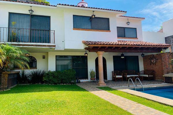Foto de casa en , santa maría ahuacatitlán, cuernavaca, morelos, 0 foto 02 Foto de casa en renta en , santa maría ahuacatitlán, cuernavaca, morelos, 0 No. 02