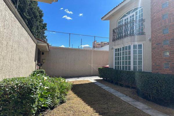 Foto de casa en , santa maría magdalena ocotitlán, metepec, méxico, 0 foto 02 Foto de casa en venta en , santa maría magdalena ocotitlán, metepec, méxico, 0 No. 02