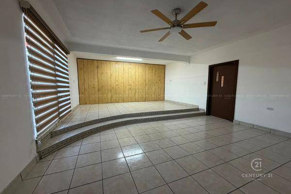 Foto de casa en , santa rita, chihuahua, chihuahua, 0 foto 05 Foto de casa en renta en , santa rita, chihuahua, chihuahua, 0 No. 05