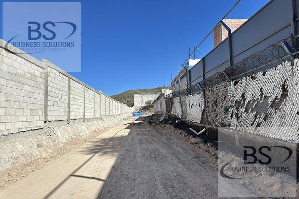 Foto de terreno habitacional en , santa rosa de jauregui, querétaro, querétaro, 30514596 foto 05 Foto de terreno habitacional en renta en , santa rosa de jauregui, querétaro, querétaro, 30514596 No. 05