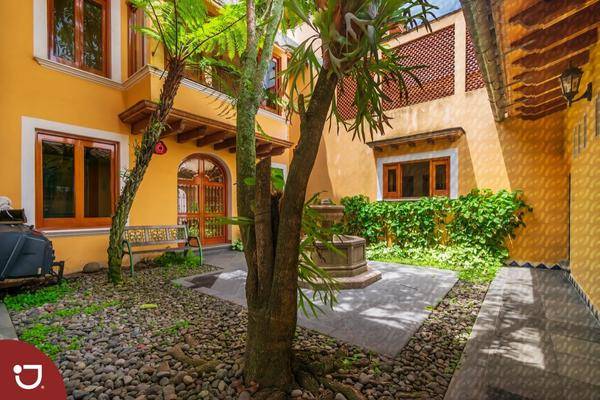 Foto de casa en santos degollado , coatepec centro, coatepec, veracruz de ignacio de la llave, 23626945 foto 03 Foto de casa en venta en santos degollado , coatepec centro, coatepec, veracruz de ignacio de la llave, 23626945 No. 03