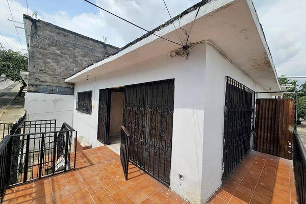 Foto de casa en , satélite, cuernavaca, morelos, 0 foto 01 Foto de casa en venta en , satélite, cuernavaca, morelos, 0 No. 01