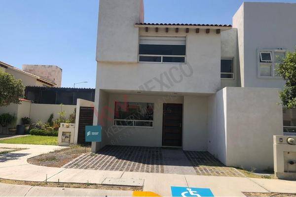 Foto de casa en senda real 185, fraccionamiento la cantera, celaya, guanajuato, 0 foto 02 Foto de casa en venta en senda real 185, fraccionamiento la cantera, celaya, guanajuato, 0 No. 02