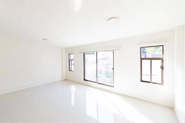 Foto de casa en sierra madre 1266, don vasco, uruapan, michoacán de ocampo, 5780493 foto 02 Foto de casa en venta en sierra madre 1266, don vasco, uruapan, michoacán de ocampo, 5780493 No. 02