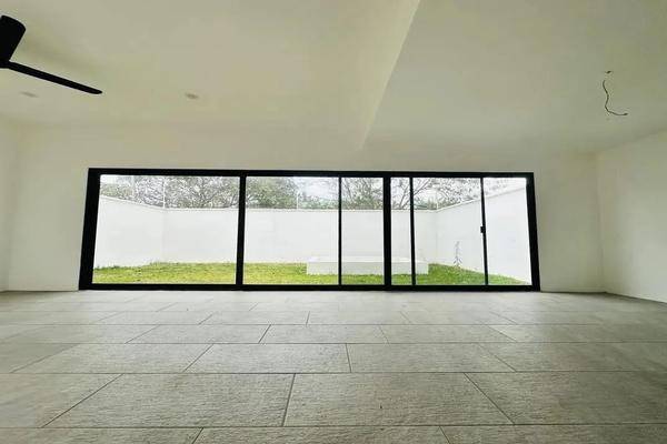 Foto de casa en sobre carretera chicxulub , conkal, conkal, yucatán, 0 foto 02 Foto de casa en renta en sobre carretera chicxulub , conkal, conkal, yucatán, 0 No. 02