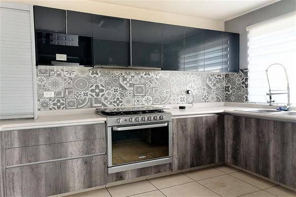 Foto de casa en tres cantos , tres cantos residencial, querétaro, querétaro, 26962772 foto 02 Foto de casa en venta en tres cantos , tres cantos residencial, querétaro, querétaro, 26962772 No. 02