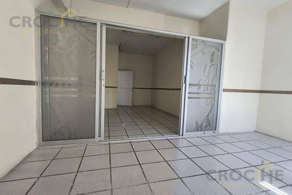 Foto de local en , unidad habitacional y deportiva el castillo, xalapa, veracruz de ignacio de la llave, 0 foto 04 Foto de local en renta en , unidad habitacional y deportiva el castillo, xalapa, veracruz de ignacio de la llave, 0 No. 04