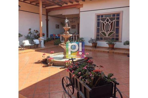 Foto de casa en , uruapan centro, uruapan, michoacán de ocampo, 27227764 foto 02 Foto de casa en renta en , uruapan centro, uruapan, michoacán de ocampo, 27227764 No. 02