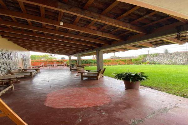 Foto de casa en , vicente estrada cajigal, cuernavaca, morelos, 24741813 foto 02 Foto de casa en venta en , vicente estrada cajigal, cuernavaca, morelos, 24741813 No. 02
