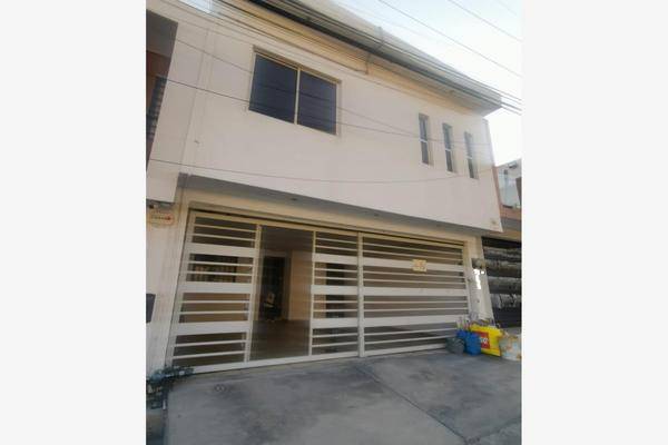 Foto de casa en villa dorada 634, villas del mirador, santa catarina, nuevo león, 28184851 foto 01 Foto de casa en venta en villa dorada 634, villas del mirador, santa catarina, nuevo león, 28184851 No. 01