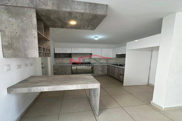 Foto de casa en villas castellana 0, villas castellana, saltillo, coahuila de zaragoza, 0 foto 04 Foto de casa en venta en villas castellana 0, villas castellana, saltillo, coahuila de zaragoza, 0 No. 04