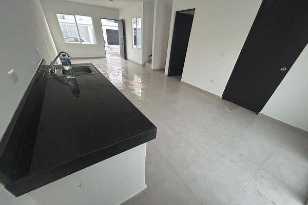 Foto de casa en , villas de oriente, mérida, yucatán, 30889201 foto 02 Foto de casa en venta en , villas de oriente, mérida, yucatán, 30889201 No. 02