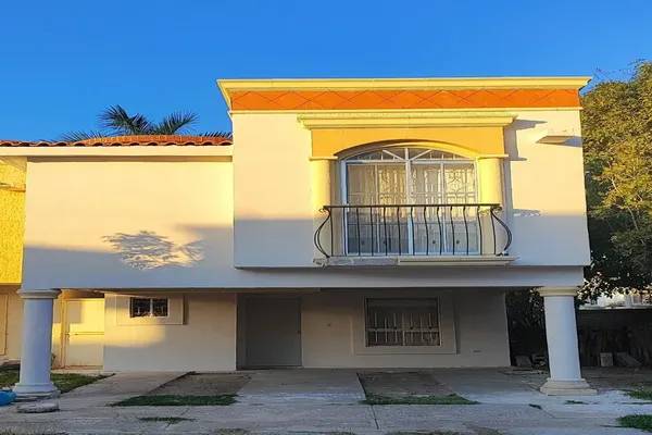 Foto de casa en , villas del sol, torreón, coahuila de zaragoza, 0 foto 02 Foto de casa en renta en , villas del sol, torreón, coahuila de zaragoza, 0 No. 02