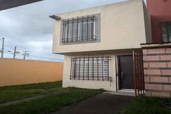 Foto de casa en villas santin 2, hacienda del valle ii, toluca, méxico, 0 foto 02 Foto de casa en venta en villas santin 2, hacienda del valle ii, toluca, méxico, 0 No. 02