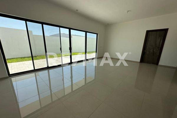 Foto de casa en viña san vicente "las viñas" , los viñedos, torreón, coahuila de zaragoza, 22560855 foto 02 Foto de casa en venta en viña san vicente "las viñas" , los viñedos, torreón, coahuila de zaragoza, 22560855 No. 02