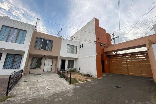 Foto de casa en volcán pico de quinceo , el colli urbano 1a. sección, zapopan, jalisco, 0 foto 03 Foto de casa en renta en volcán pico de quinceo , el colli urbano 1a. sección, zapopan, jalisco, 0 No. 03