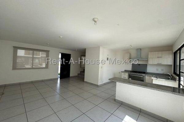 Foto de casa en , zakia, el marqués, querétaro, 0 foto 04 Foto de casa en renta en , zakia, el marqués, querétaro, 0 No. 04