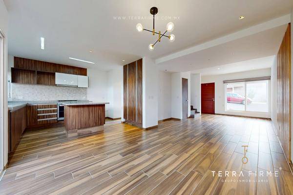 Foto de casa en zerenda , zibatá, el marqués, querétaro, 30302600 foto 01 Foto de casa en venta en zerenda , zibatá, el marqués, querétaro, 30302600 No. 01