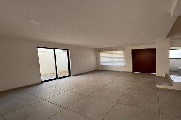 Adamara Casa disponible en renta en Av. Adamara, Colonia Adamar, C.P. 45646
