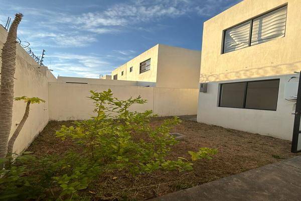 Adamara Casa disponible en renta en Av. Adamara, Colonia Adamar, C.P. 45646