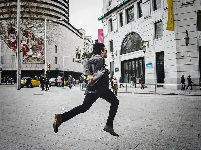 Cinco razones para contratar a un agente inmobiliario